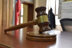 justicia tribunal juez corte