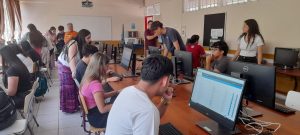 estudiantes postulación paes