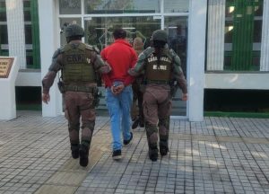 CARABINEROS DETENIDO