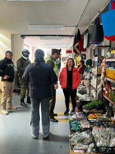 CARABIENROS QUIRIHUE COMERCIO