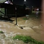 Canales desbordados, viviendas anegadas y accidentes deja el temporal de este domingo en Quirihue
