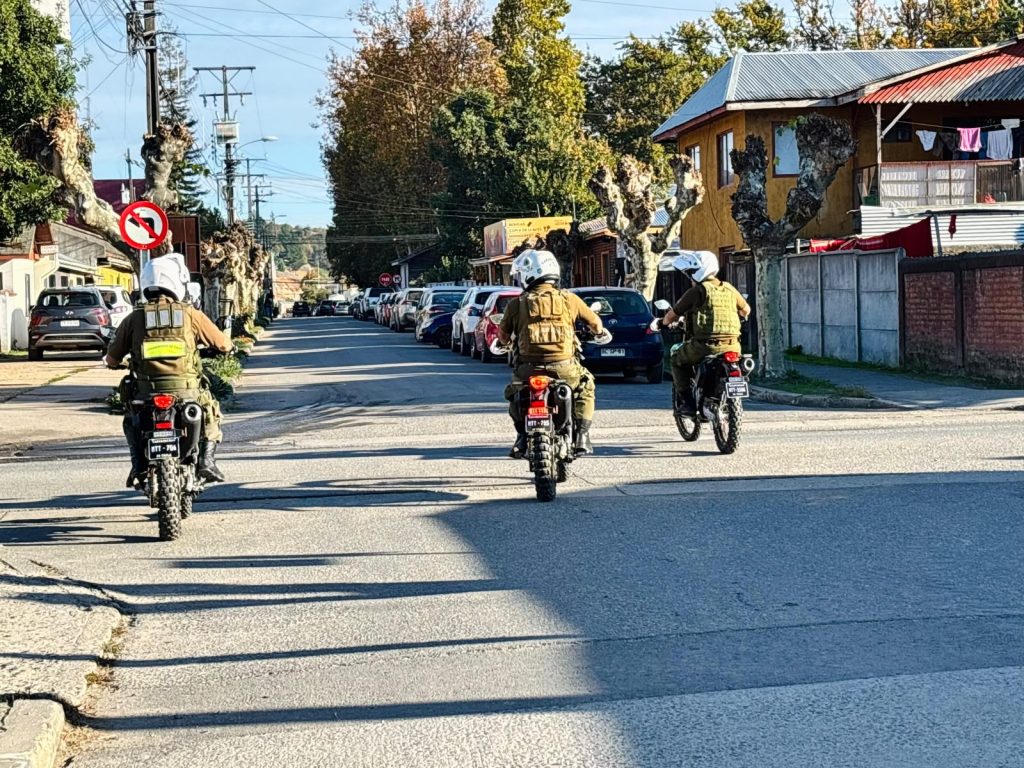 carabineros en moto
